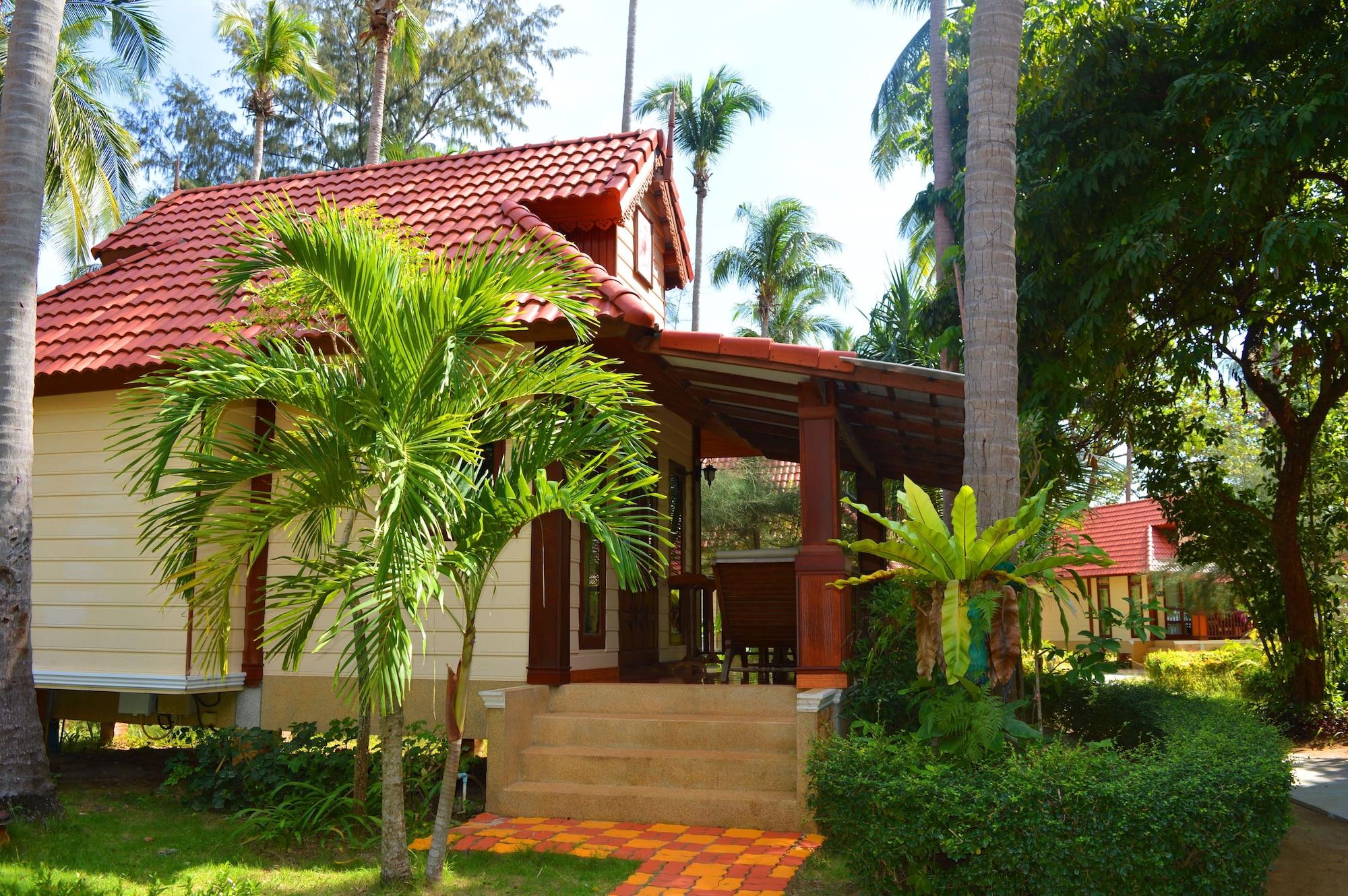 Sayang Beach Resort Koh Lanta Exterior photo